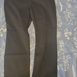 Levi's Women's Black Straight Leg Jeans